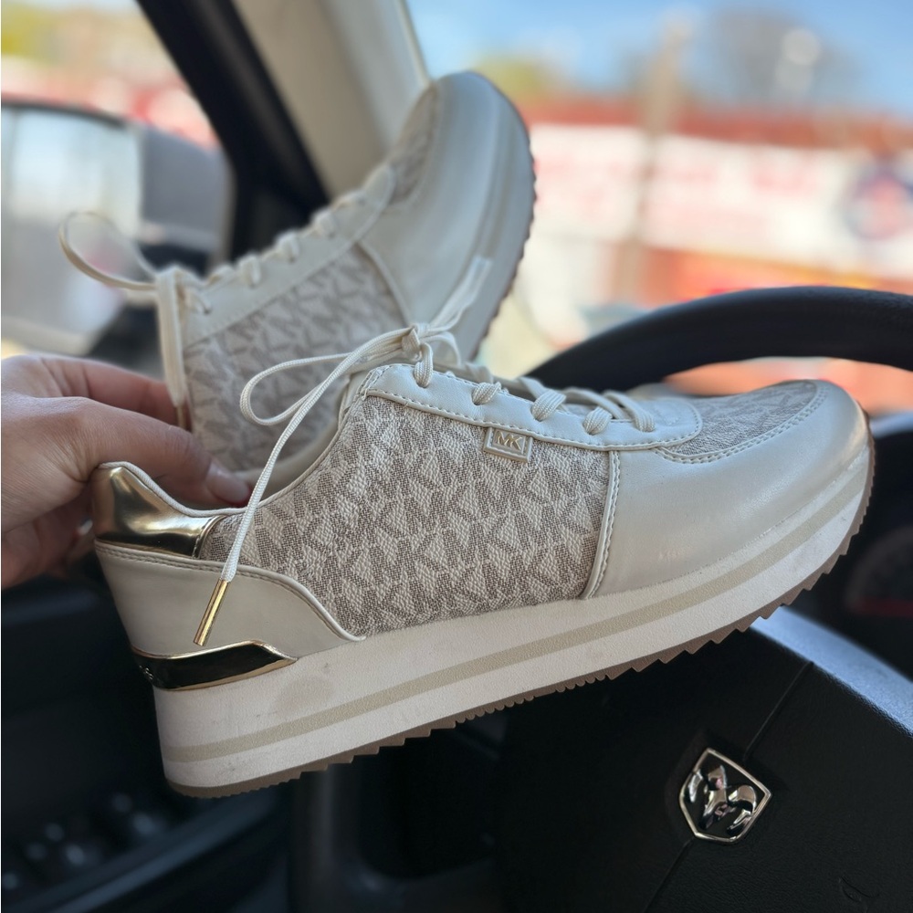 Women's Cream and Gold Sneakers